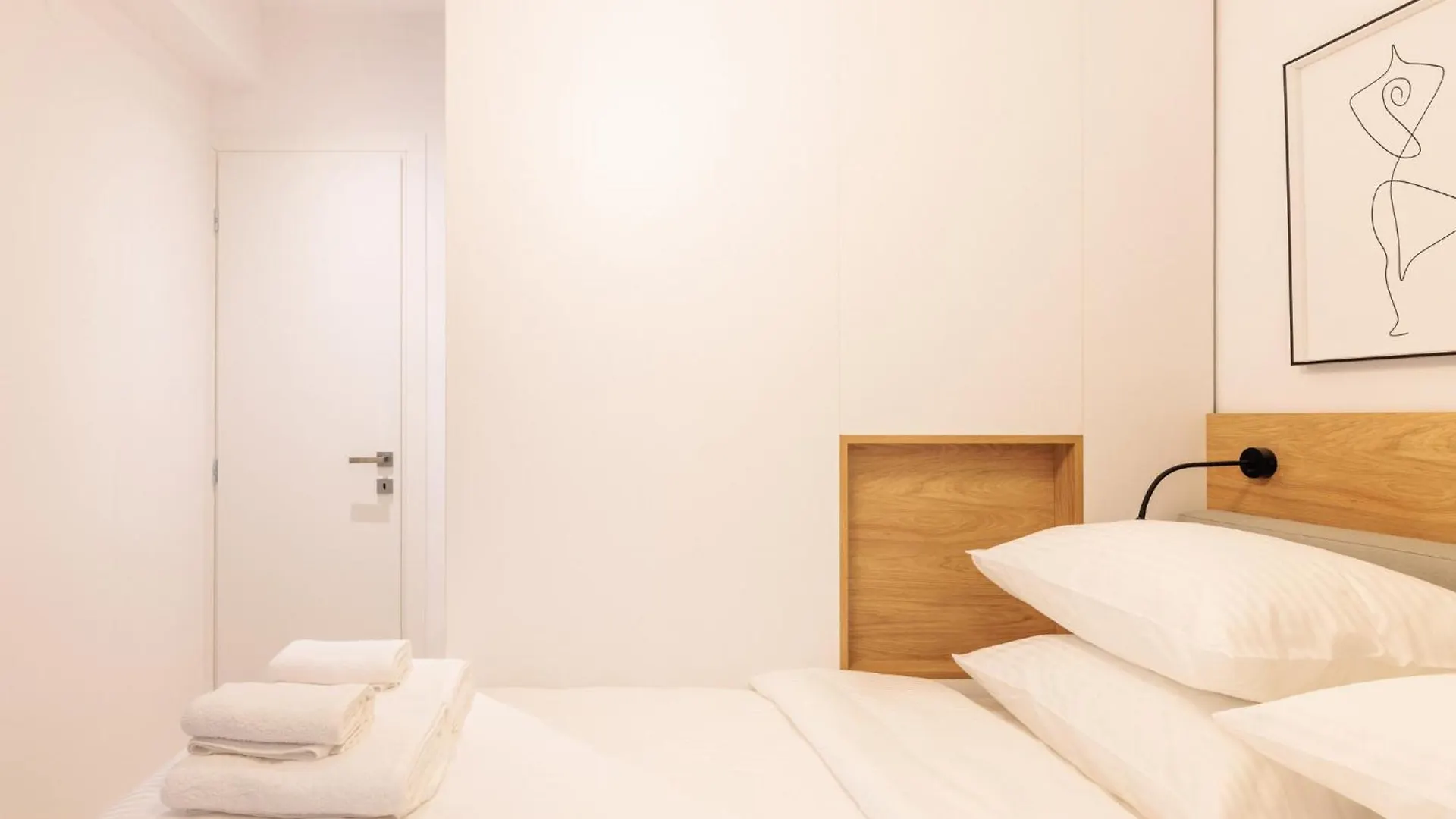Souvenir #Skgbnb Thessaloniki Apartment